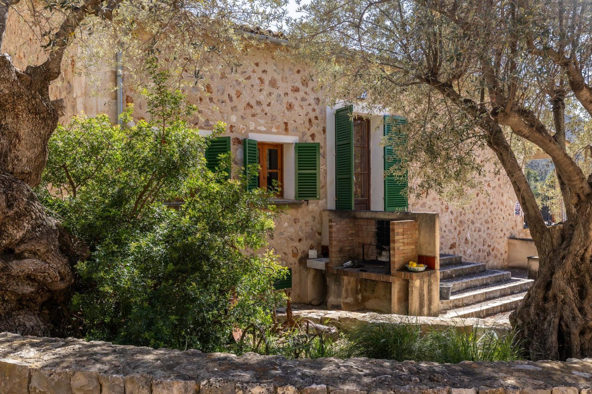 Villa Son Llarg, Estallencs 에스텔렌치스 외부 사진