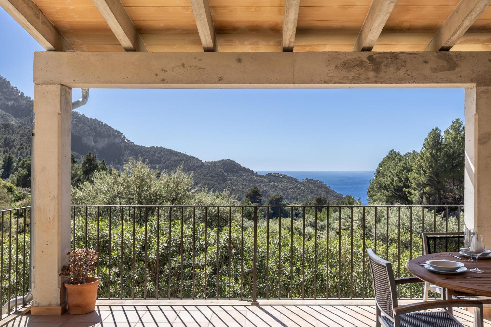 Villa Son Llarg, Estallencs 에스텔렌치스 외부 사진